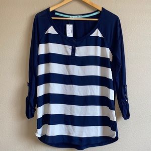 Maurices women’s blue navy striped long sleeve